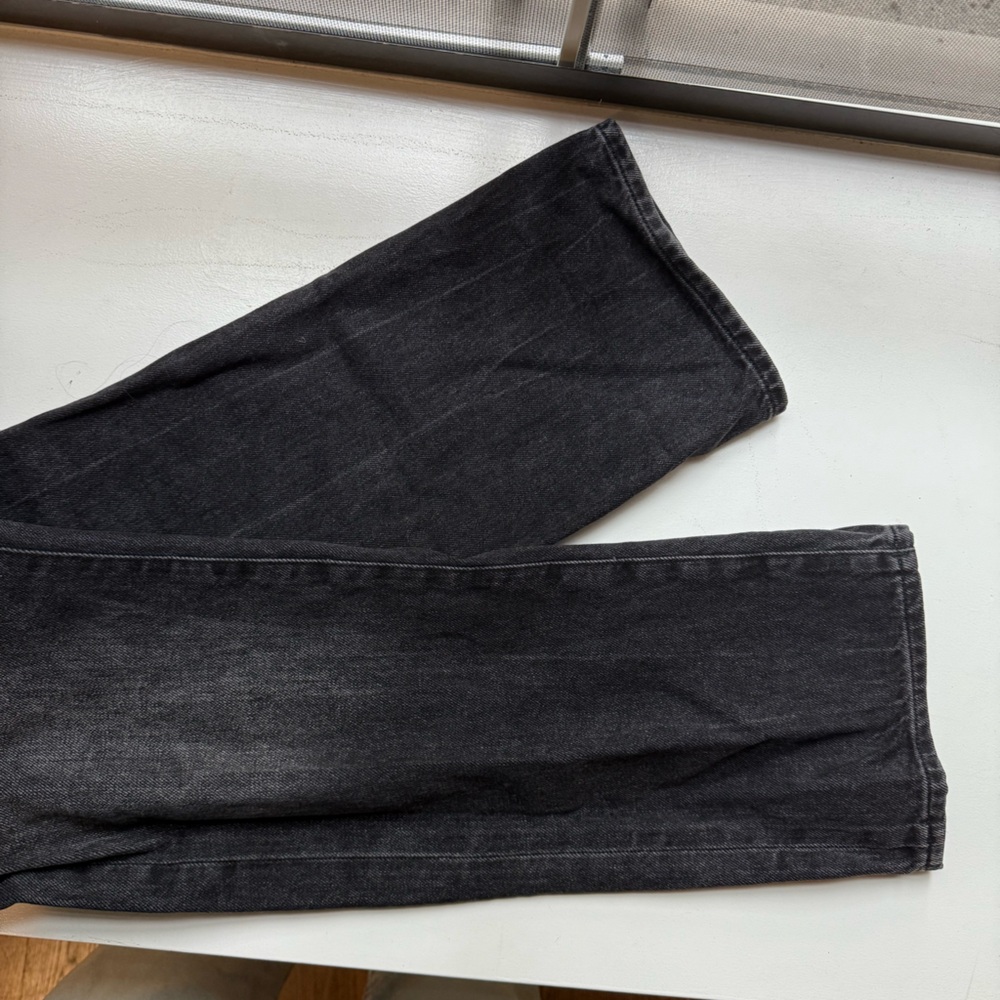 DL1961 Straight Leg Black Jeans - Picture 5 of 6
